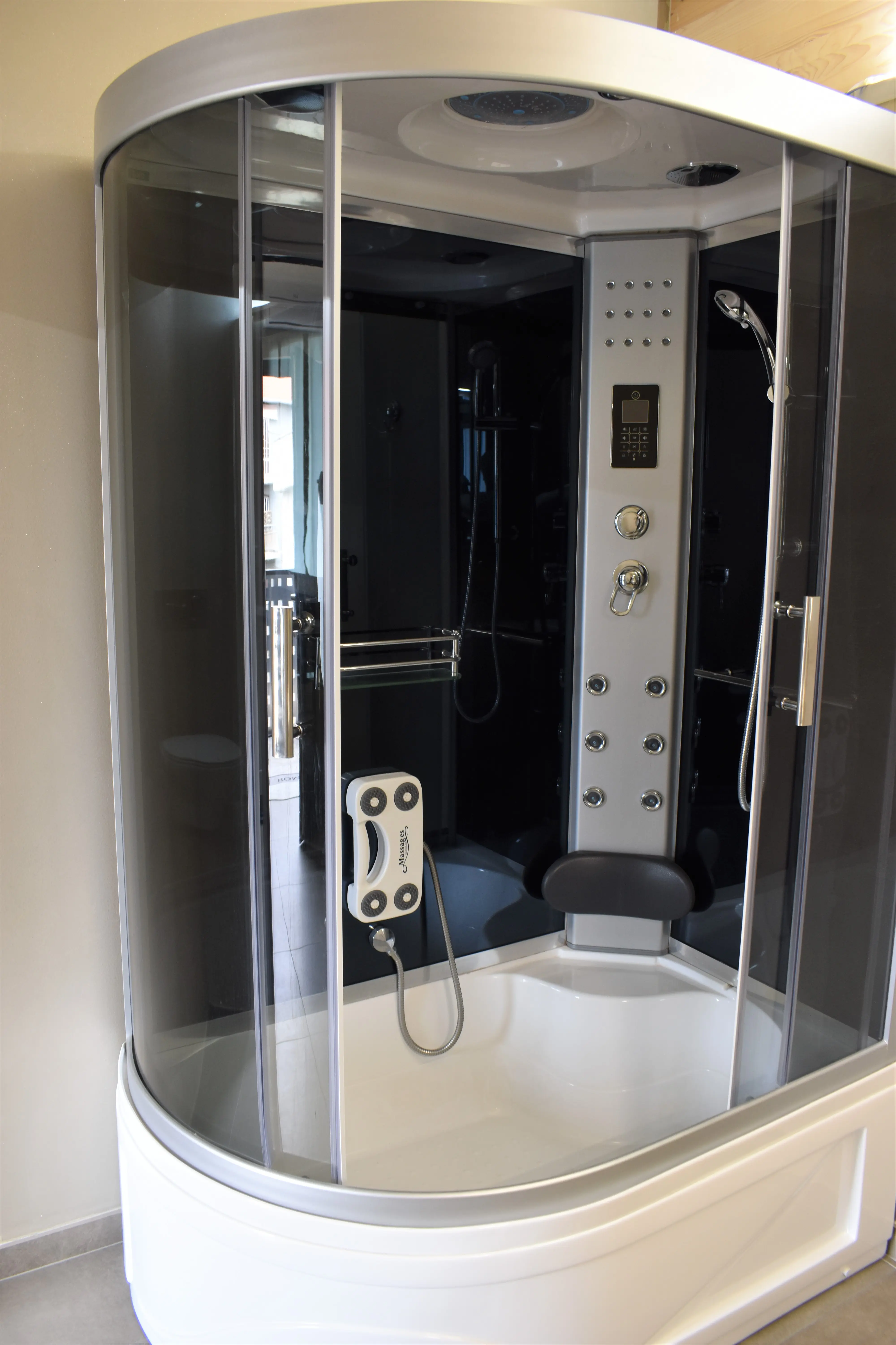 Black & White - Studio